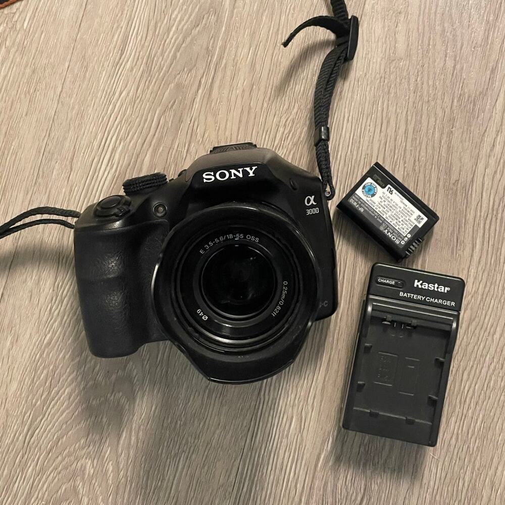 Sony Alpha 3000  ILCE-300 20.1 MP Mirrorless Digital Camera w/ 18-55mm Lens